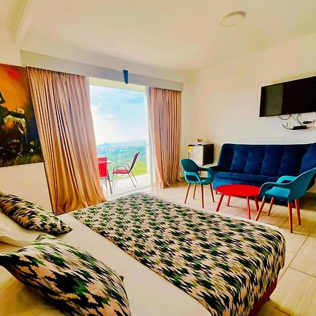 Hotel Entre Lomas 圣罗莎德卡瓦尔 外观 照片