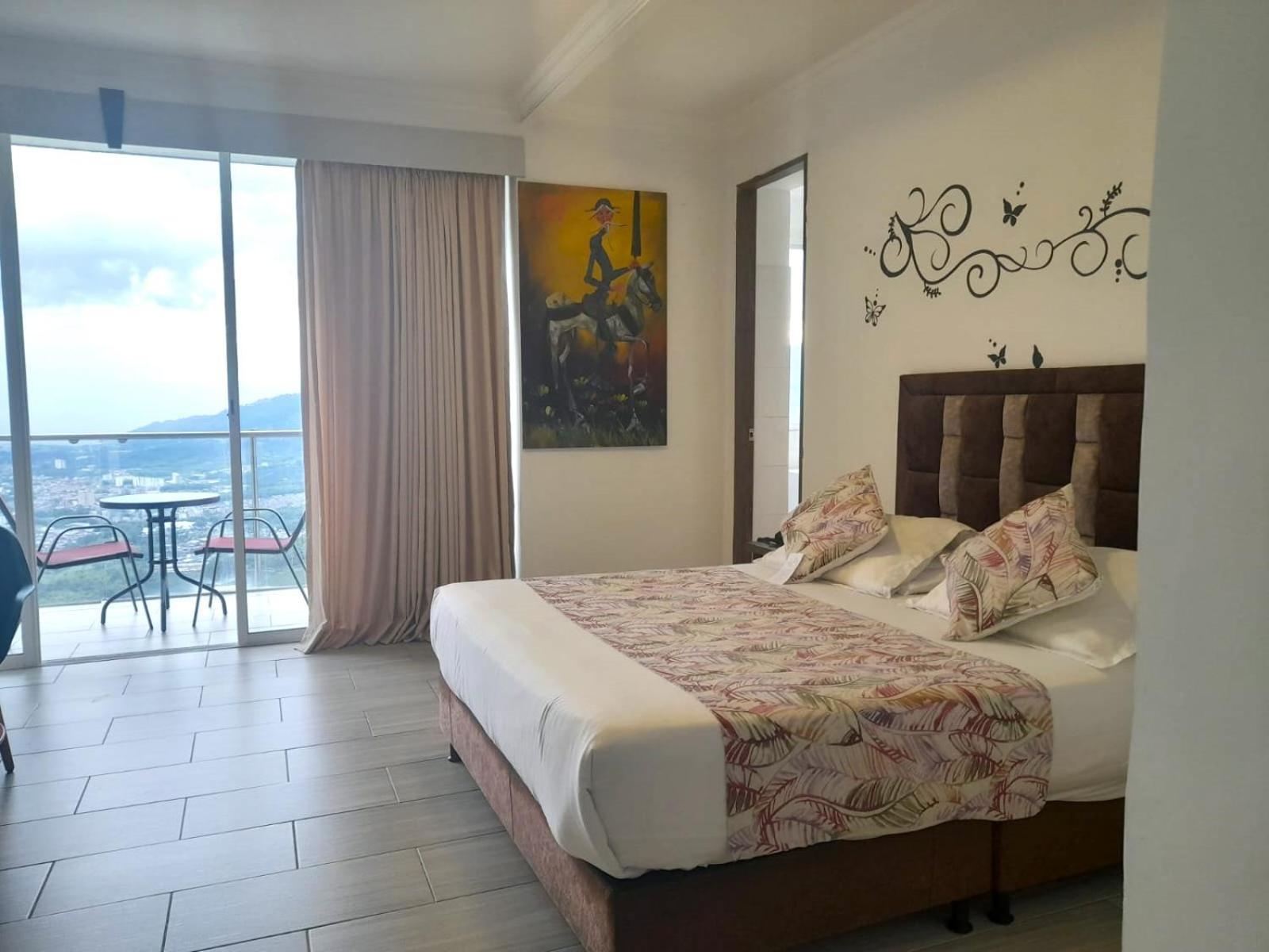 Hotel Entre Lomas 圣罗莎德卡瓦尔 外观 照片