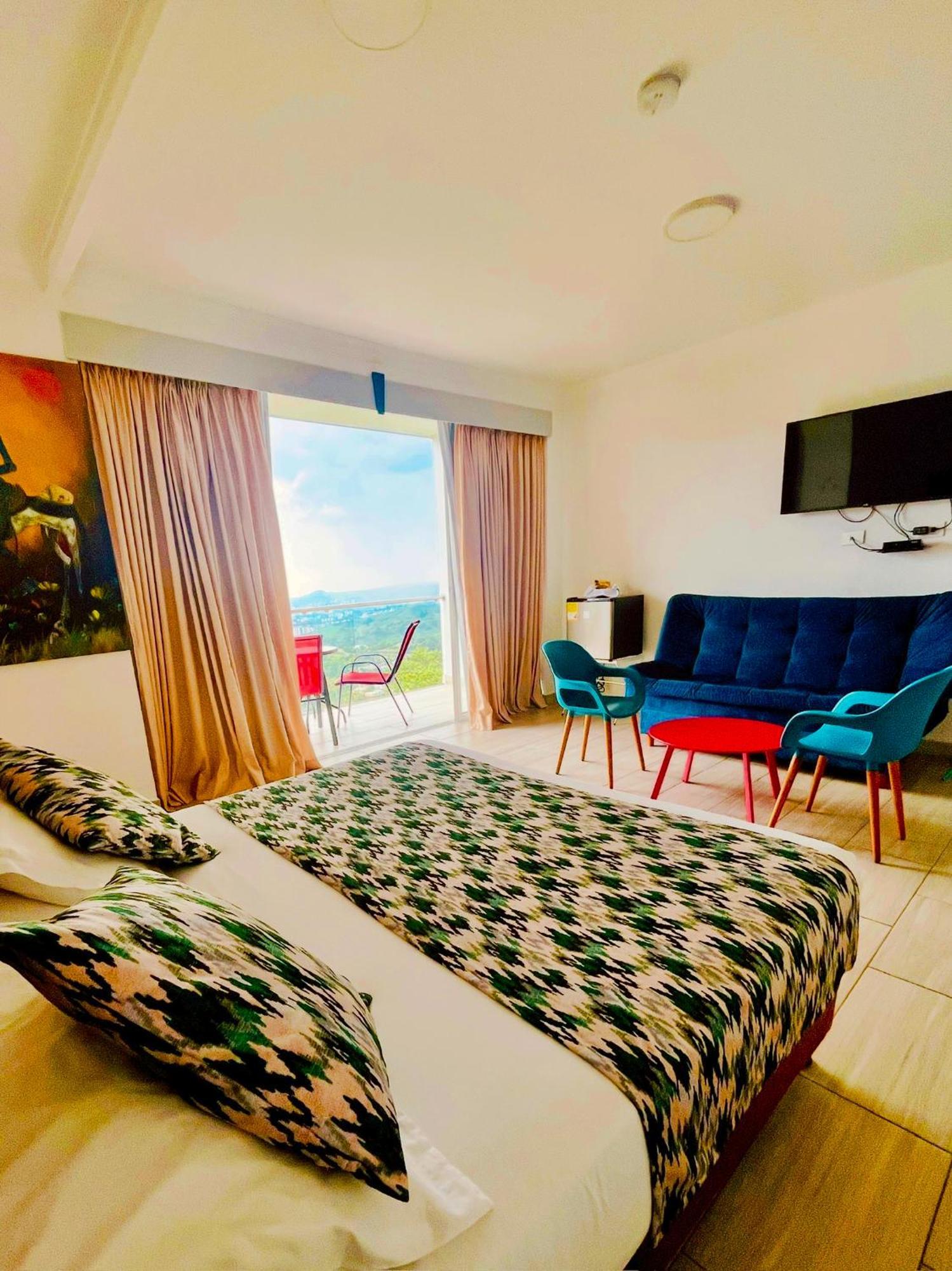 Hotel Entre Lomas 圣罗莎德卡瓦尔 外观 照片